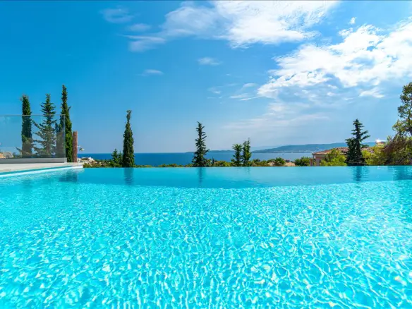 4-bedroom Villa In Kranidi, Greece (170 M²)