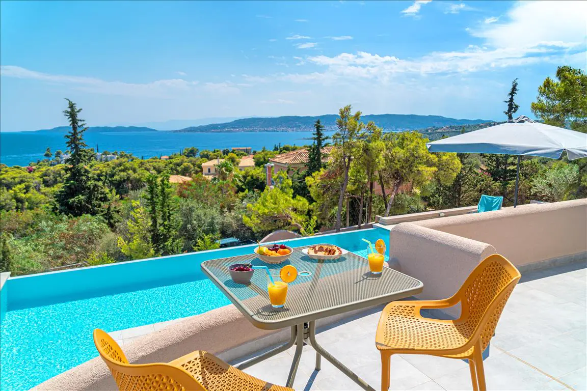 Villa Of 170 M² In Eastern Peloponnese – Ermionida
