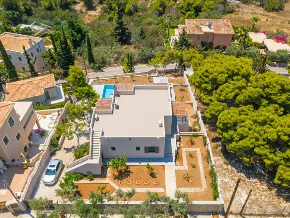 4-bedroom Villa In Kranidi, Greece (170 M²)