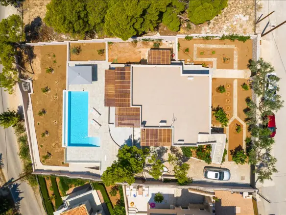 4-bedroom Villa In Kranidi, Greece (170 M²)