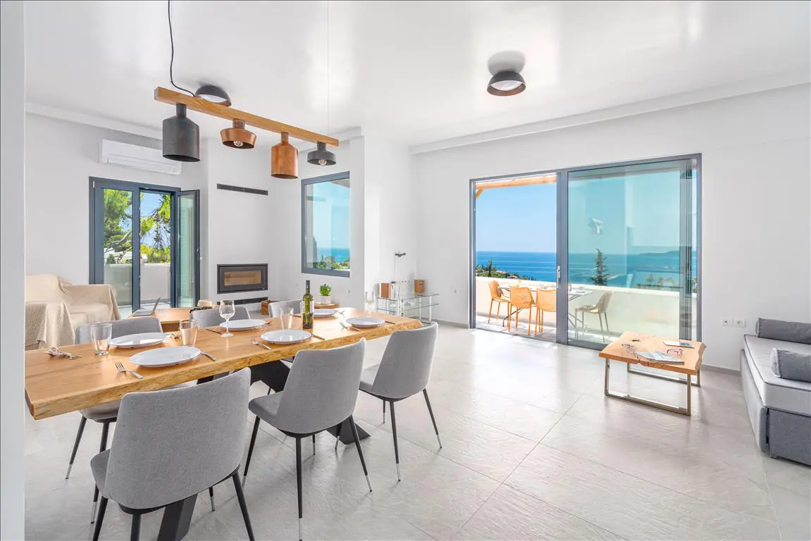 Villa Of 170 M² In Eastern Peloponnese – Ermionida