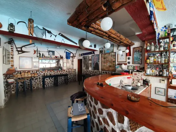 Hotel In Ierapetra, Greece (634 M²)