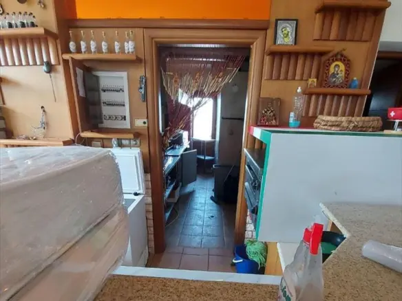 Business In Rentina, Greece (200 M²)