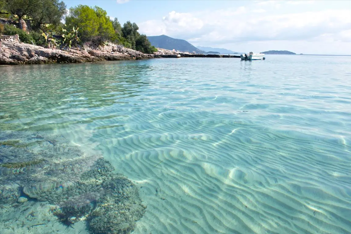 Land Of 20000 M² In Central Greece