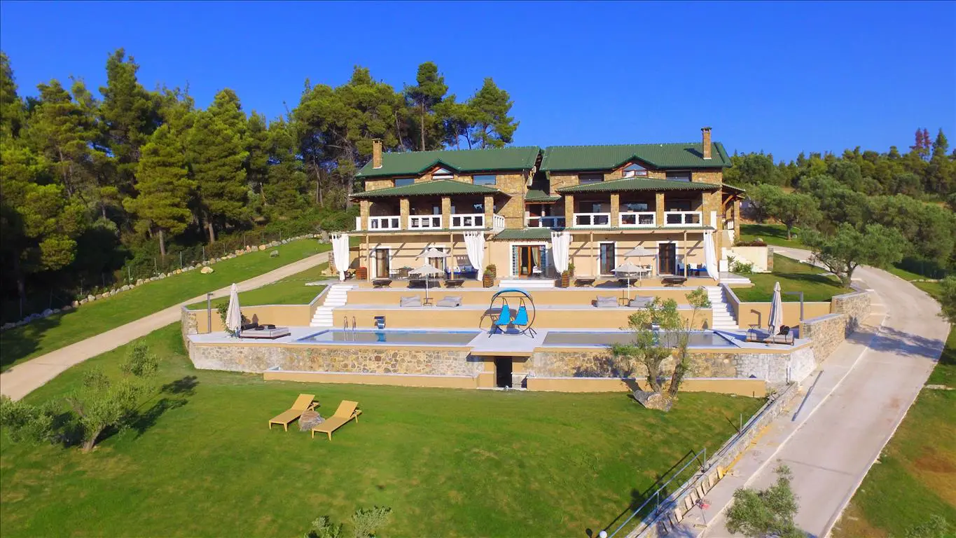 Villa Of 420 M² In Kassandra, Chalkidiki