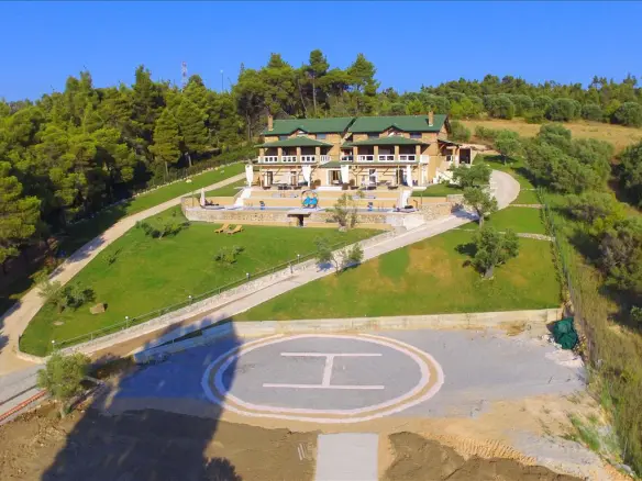 Villa In Kassandra, Greece (420 M²)