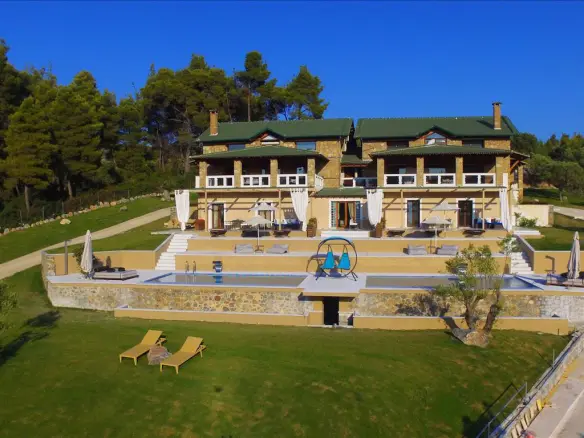 Villa In Kassandra, Greece (420 M²)