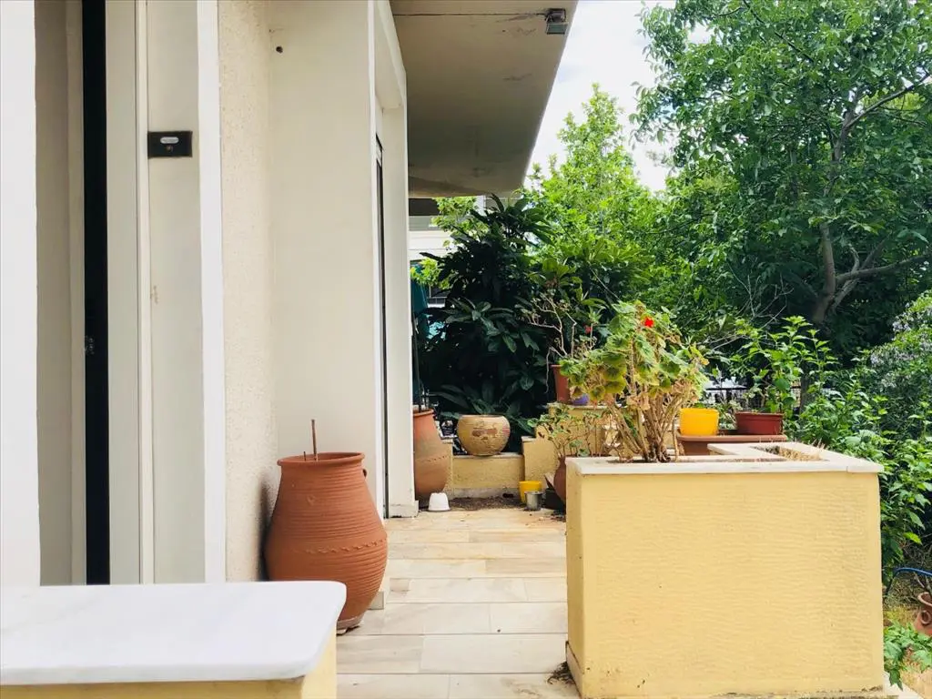 Commercial Property Of 79 M² In Athens