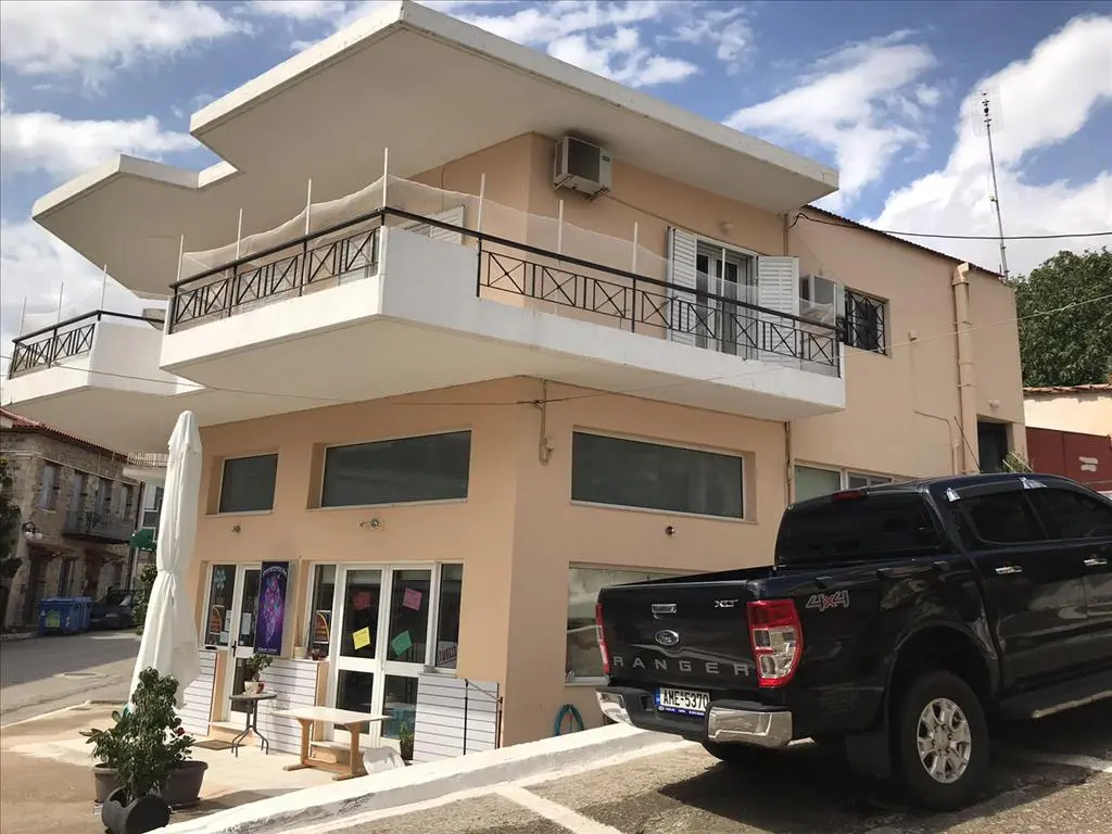 Detached House Of 165 M² In Central Greece
