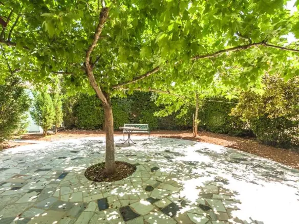 Maisonette In Lykovrisi, Greece (667 M²)
