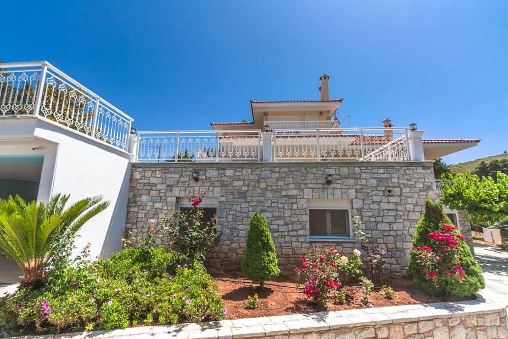 Maisonette Of 667 M² In Attica