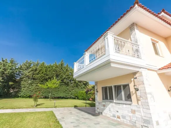 Maisonette In Lykovrisi, Greece (667 M²)