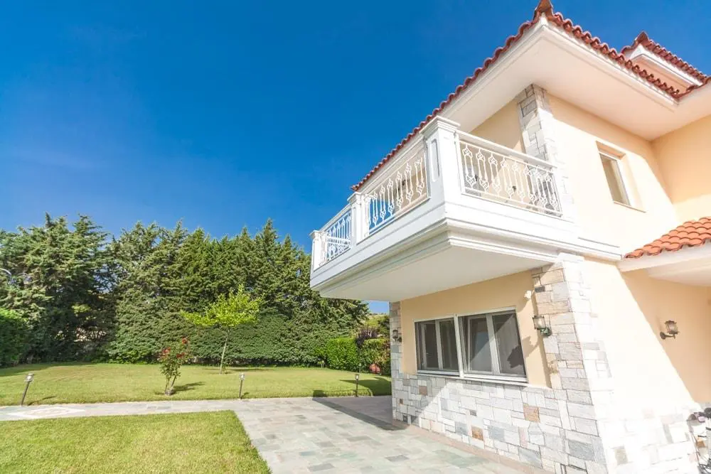 Maisonette Of 667 M² In Attica
