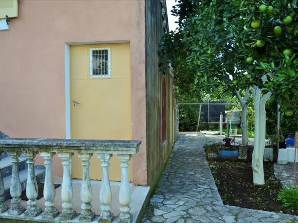 6-bedroom Detached House In Corfu, Greece (197 M²)
