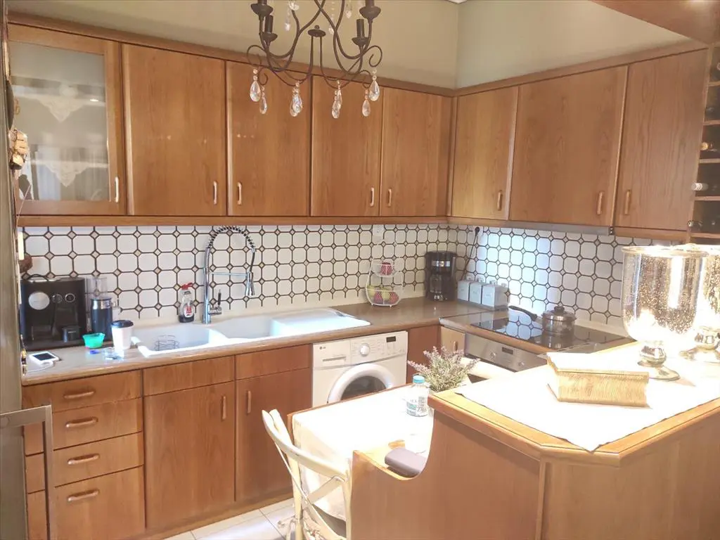 Flat Of 73 M² In Athens