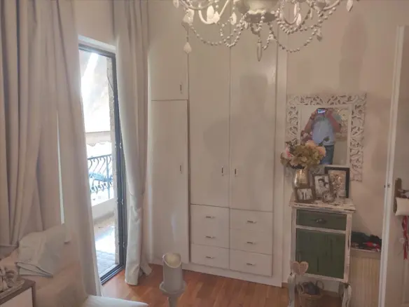 2-bedroom Flat In Neos Kosmos, Greece (73 M²)