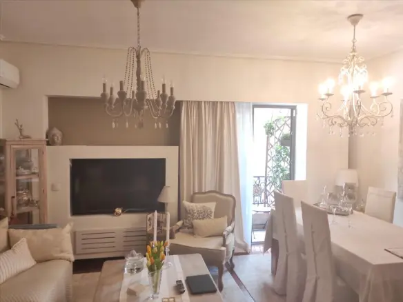 2-bedroom Flat In Neos Kosmos, Greece (73 M²)