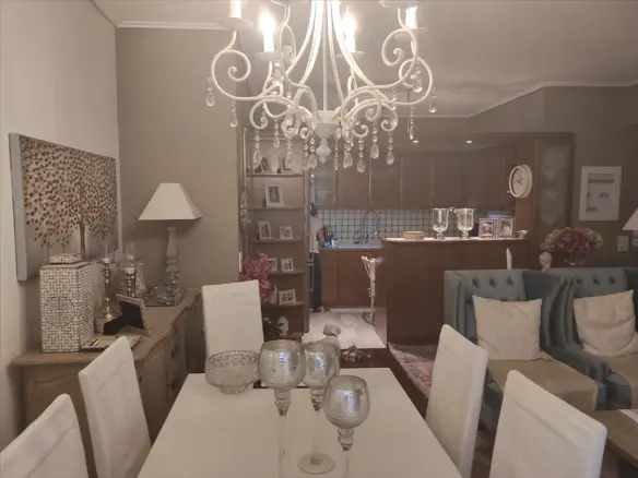 2-bedroom Flat In Neos Kosmos, Greece (73 M²)