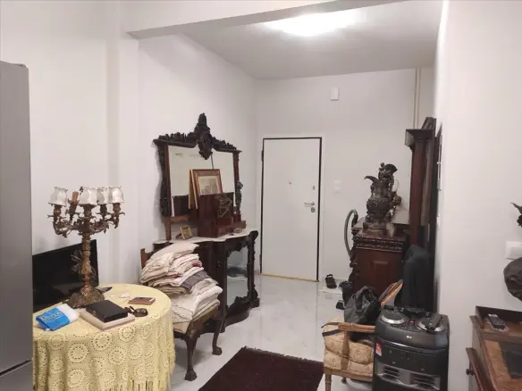 Flat Of 58 M² In Athens