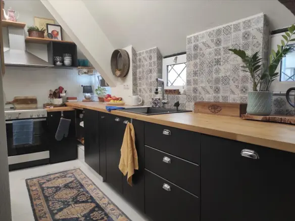 2-bedroom Flat In Athens – Center – Center, Greece (80 M²)