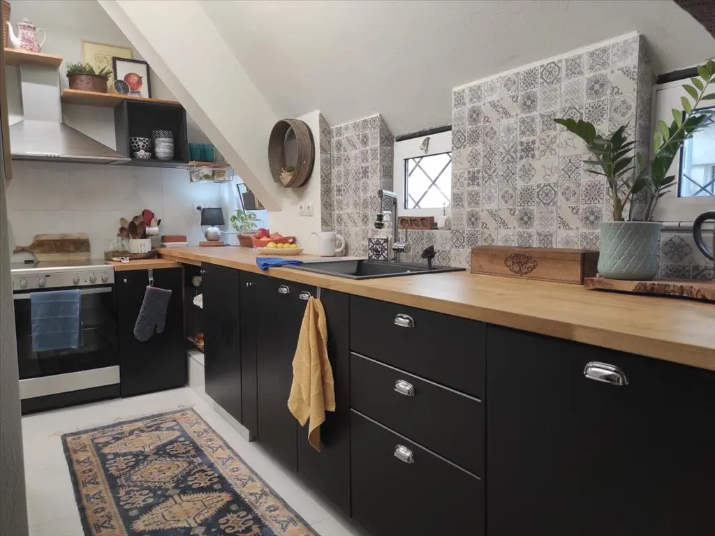 Flat Of 80 M² In Athens