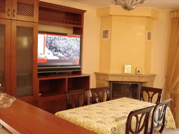 2-bedroom Flat In Rafina, Greece (84 M²)