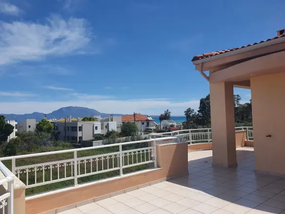 Detached House Of 216 M² In Peloponnese