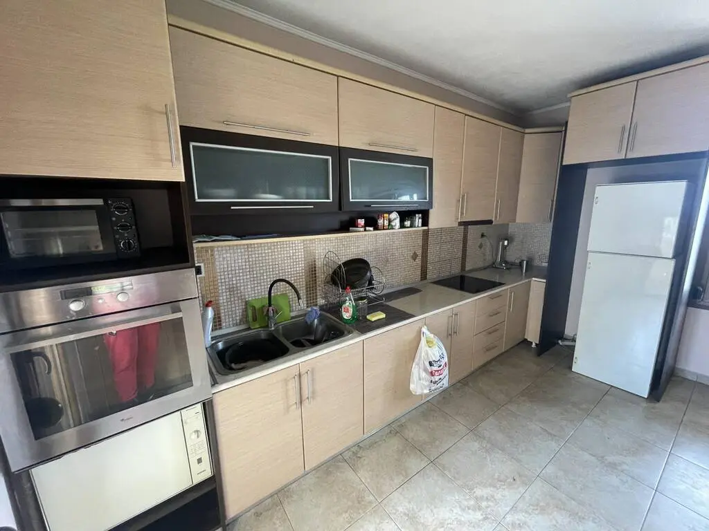 Complex Of 260 M² In Kavala