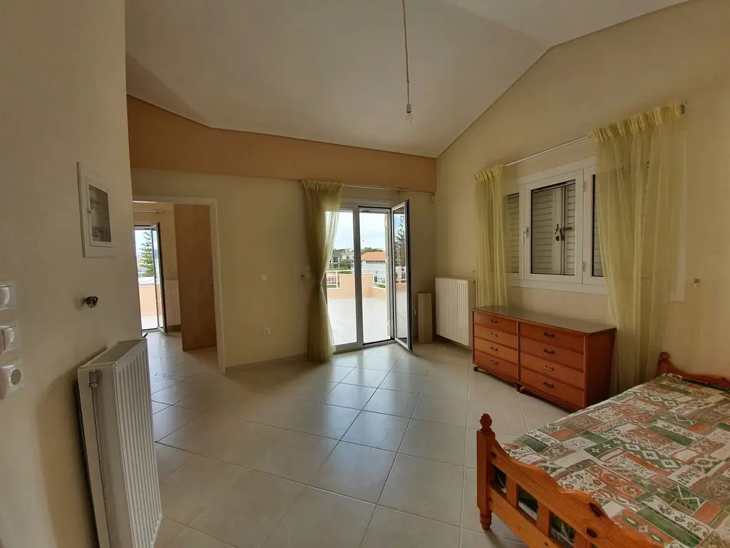 Detached House Of 216 M² In Peloponnese
