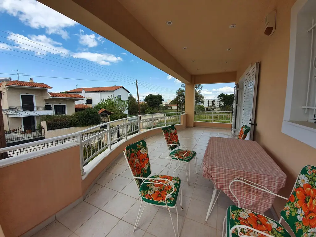 Detached House Of 216 M² In Peloponnese