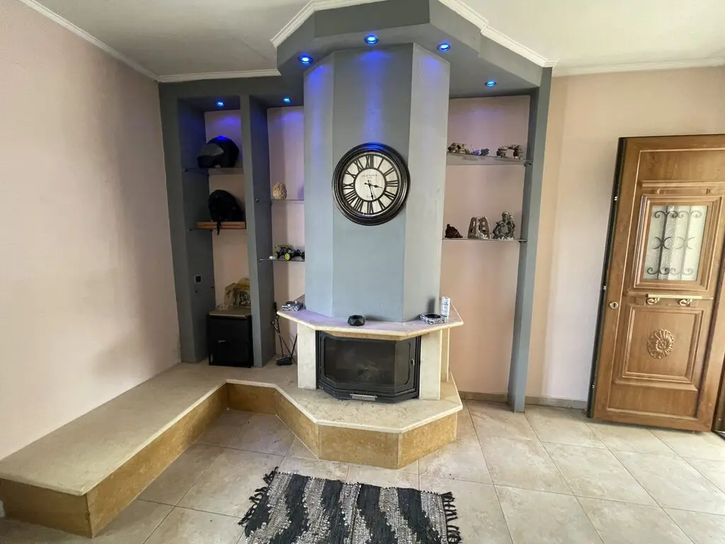 Complex Of 260 M² In Kavala