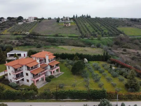 Villa Of 627 M² In Thessaloniki
