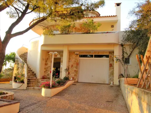 Detached House Of 450 M² In Attica