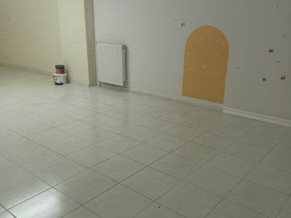 Commercial Property Of 360 M² In North Greece