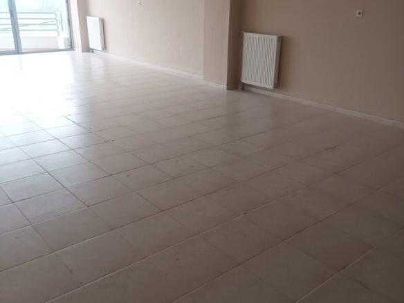 Commercial Property, 360 M² In North Greece.