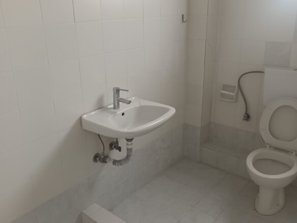 Commercial Property, 360 M² In North Greece.