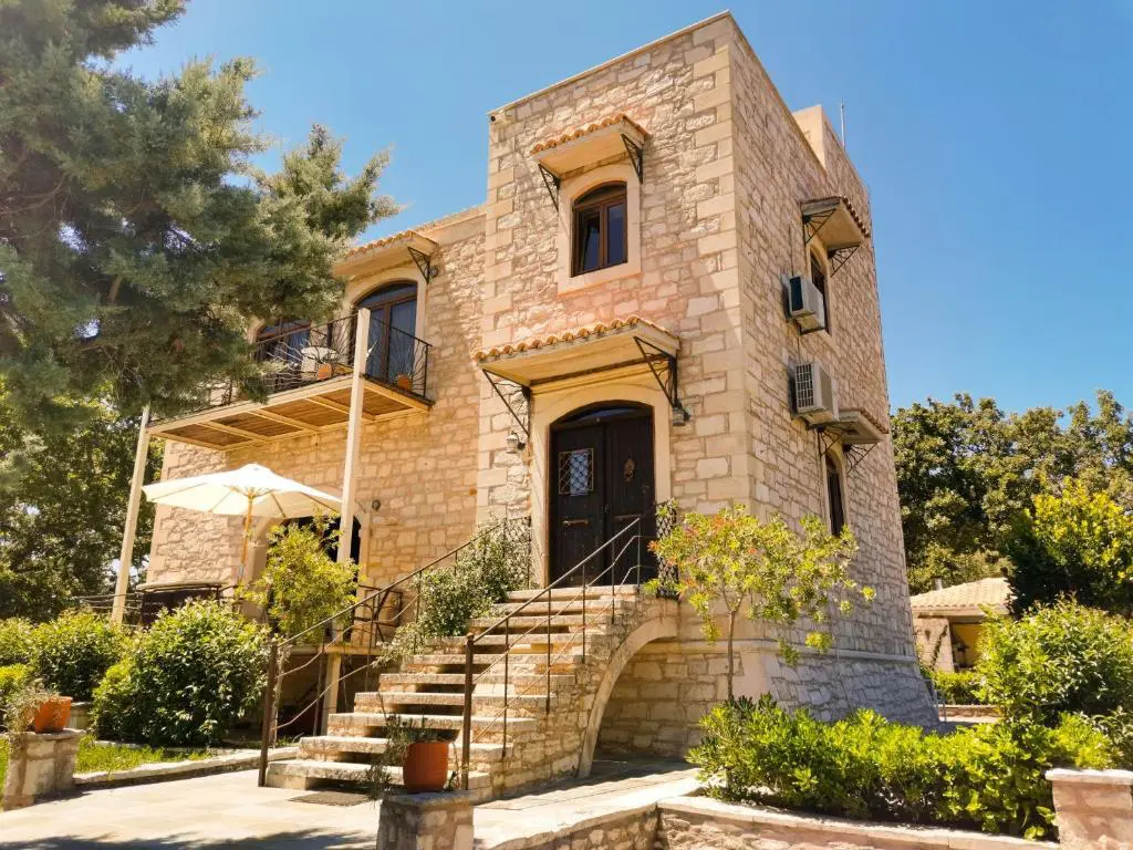 Villa Of 240 M² In Crete
