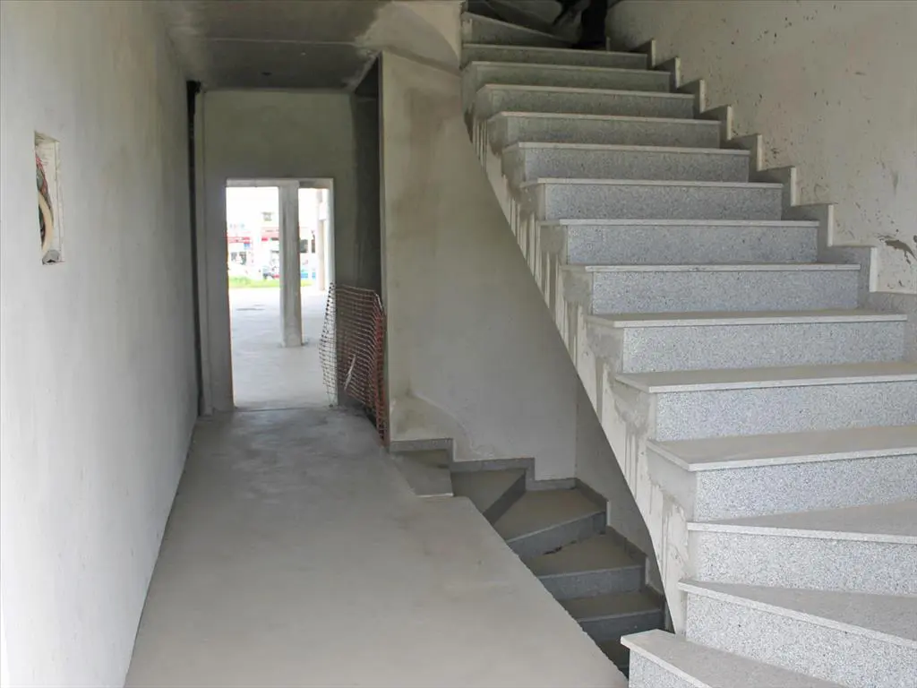 Business Of 960 M² On The Olympic Coast