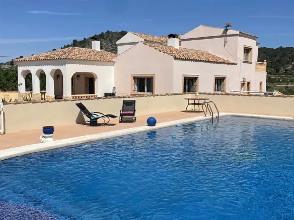 Detached Villa Of 453 M² In Encebras, Spain