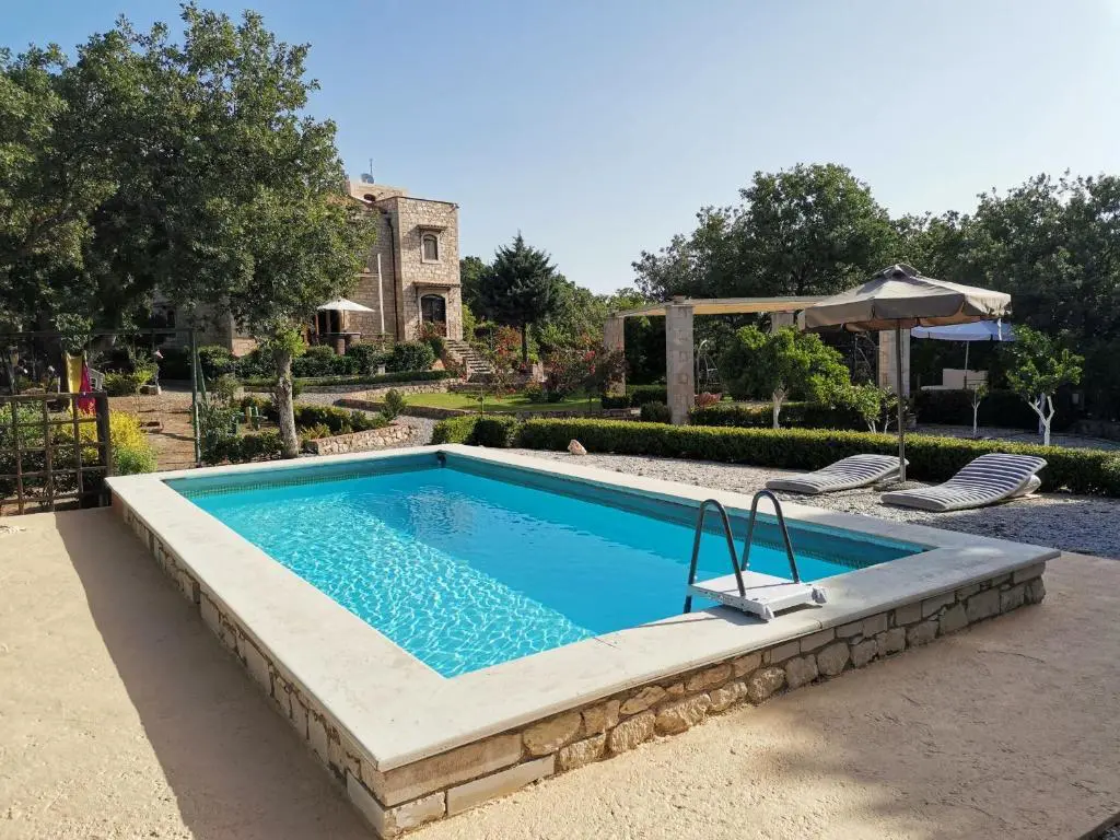 Villa Of 240 M² In Crete