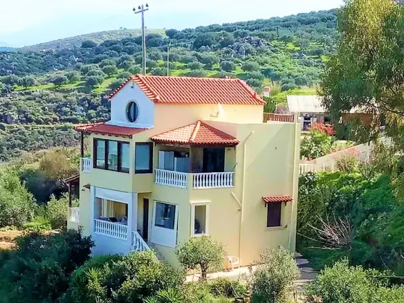 Detached House Of 170 M² In Crete