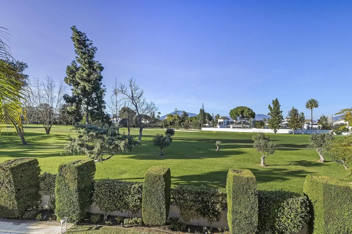 Detached Villa Of 357 M² In Guadalmina Alta, Spain