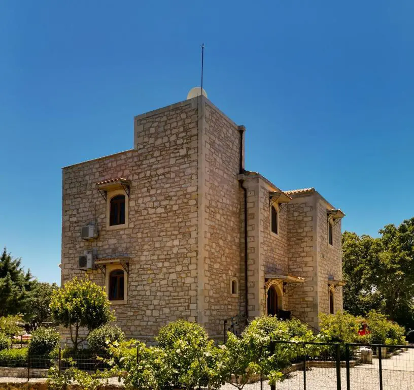 Villa Of 240 M² In Crete