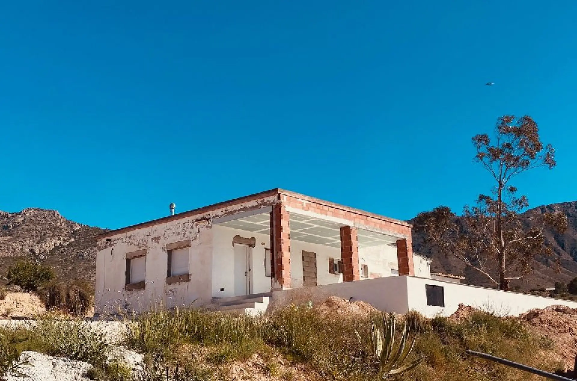Detached Villa Of 89 M² In Hondón De Las Nieves