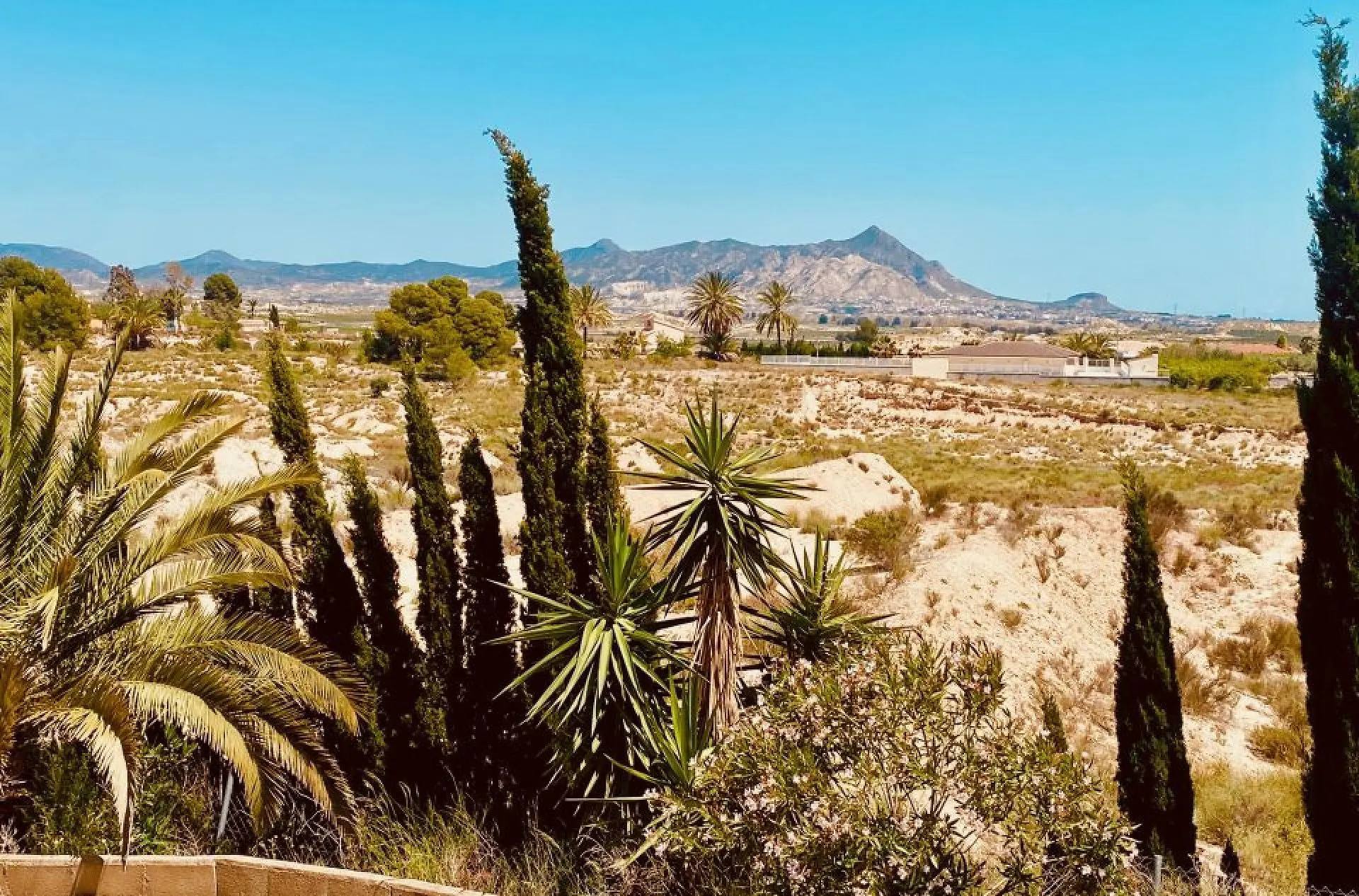 Detached Villa Of 176 M² In Fortuna, Spain