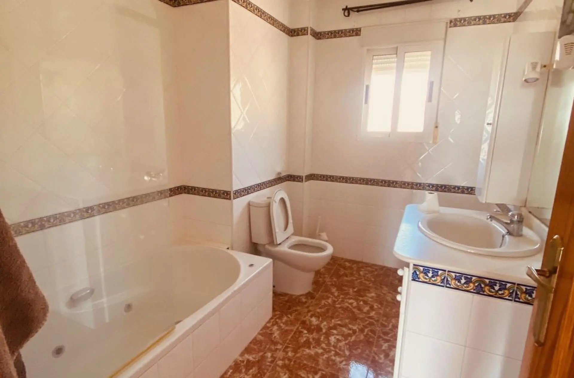 Detached Villa Of 161 M² In Fortuna, Spain