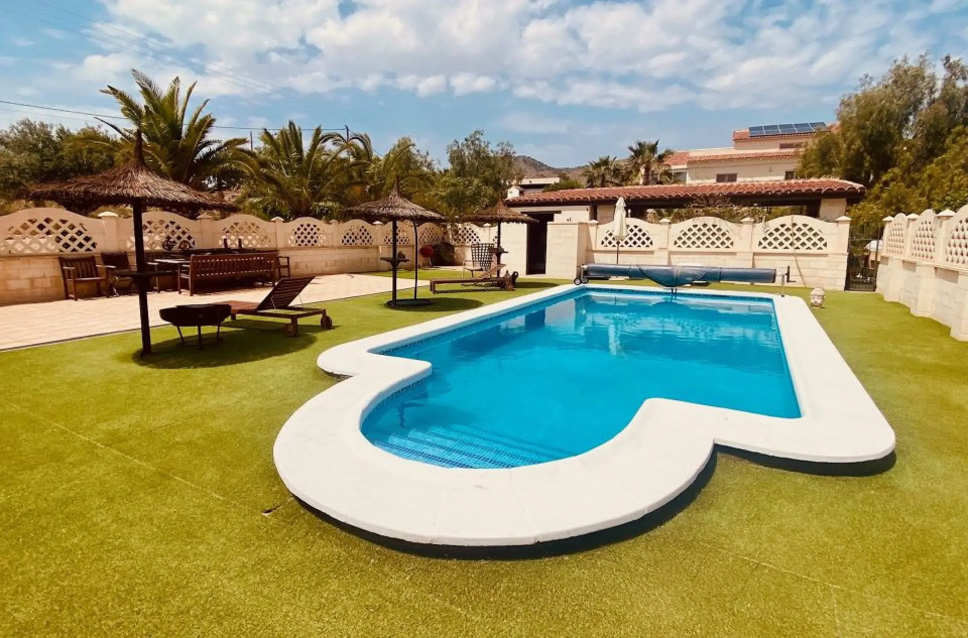 Detached Villa Of 305 M² In Macisvenda, Spain