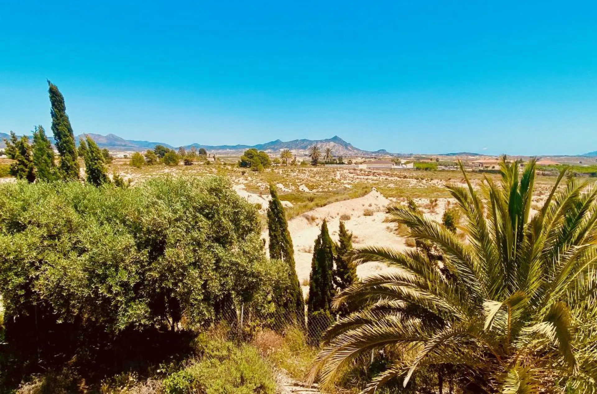 Detached Villa Of 176 M² In Fortuna, Spain