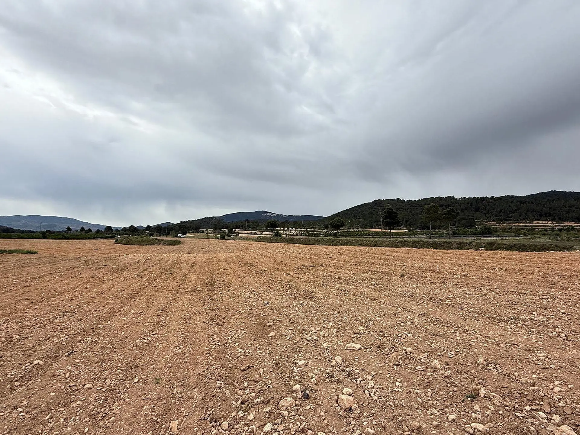 Land Of 0 M² In Culebron, Spain