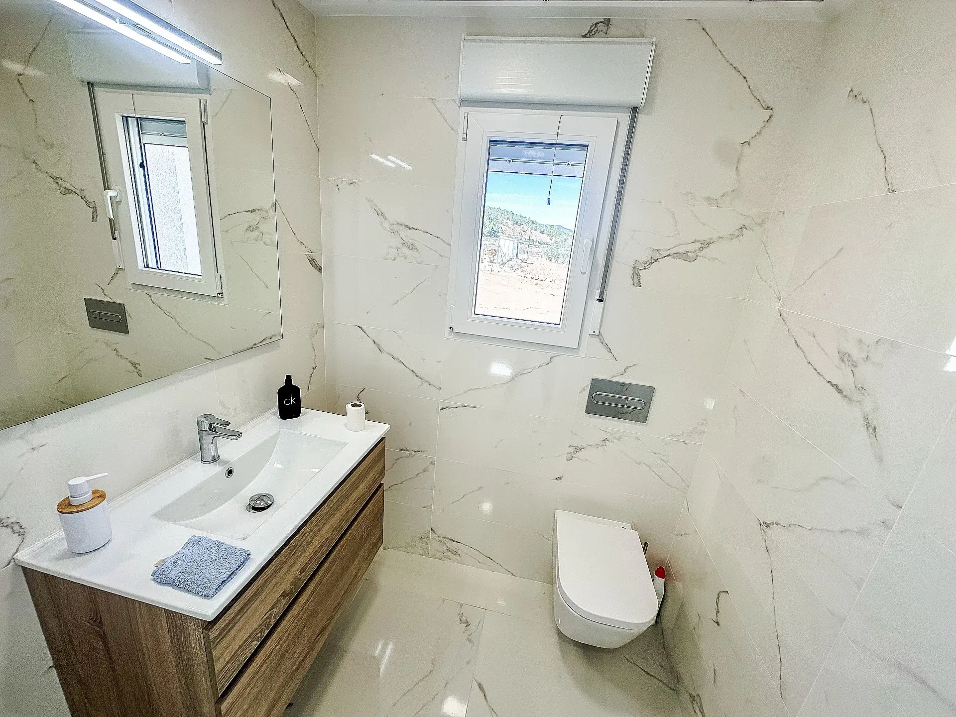 Detached Villa Of 180 M² In Sax, Spain